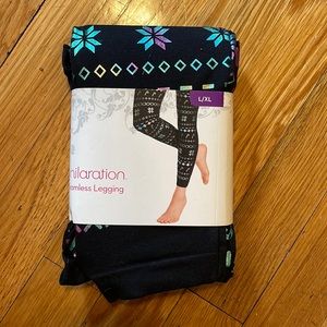 Xhilaration Ornate Leggings